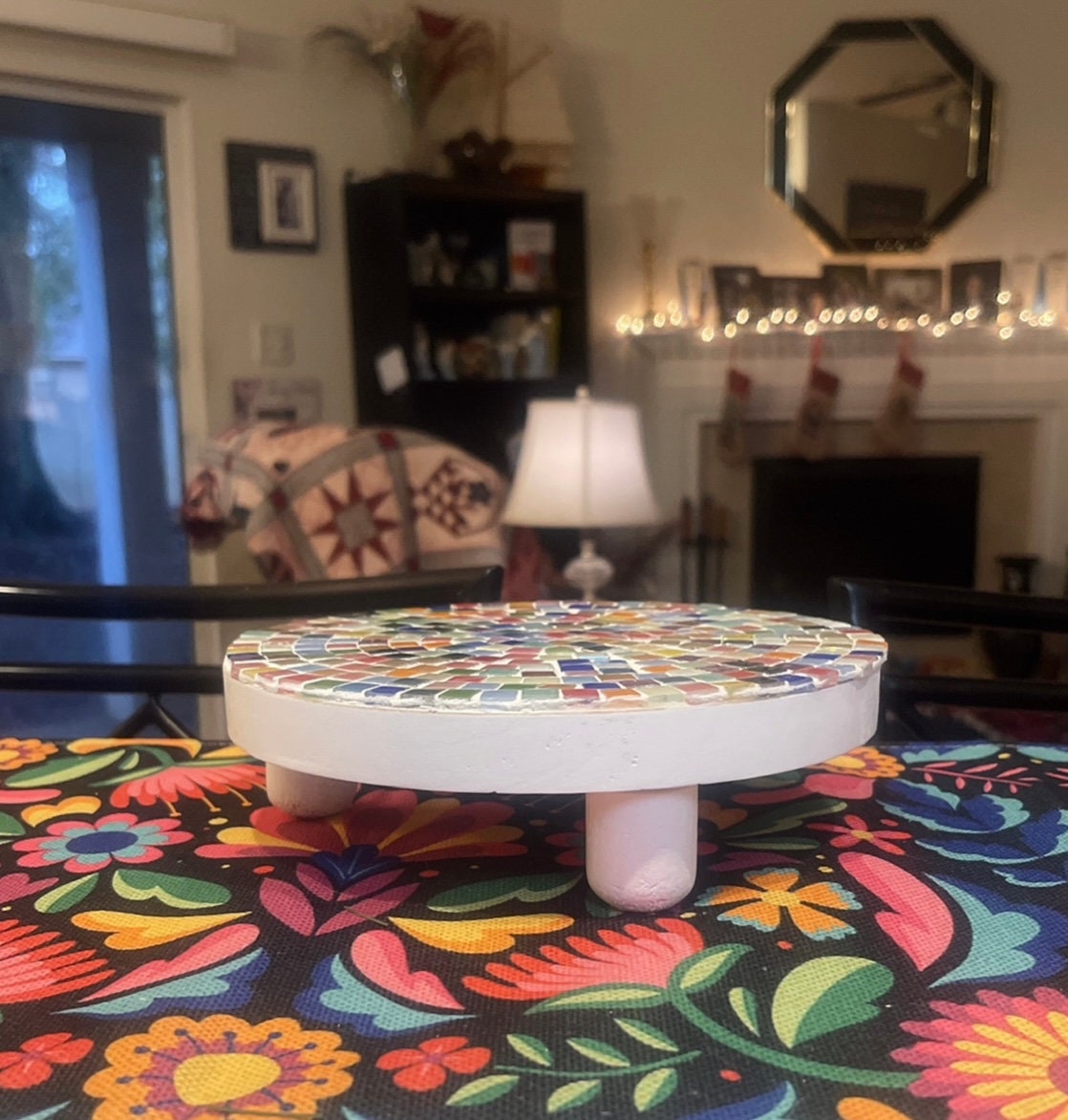 Plant Stand White, Handmade Round Plant Stand, Mosaic Plant Riser, Unique White Plant Stand, Medium White, FREE SHIPPING