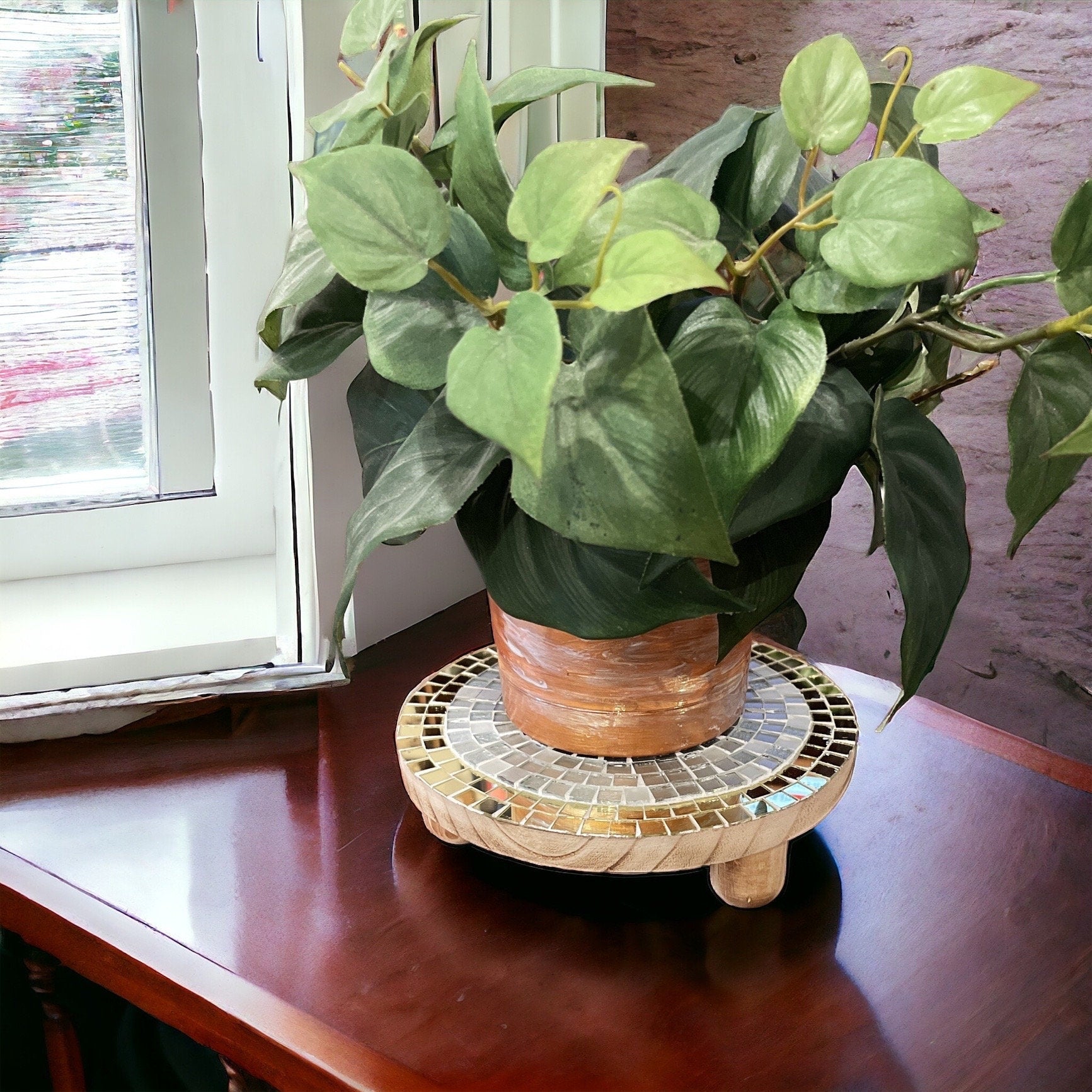 Plant Lovers Gold Plant Stand
