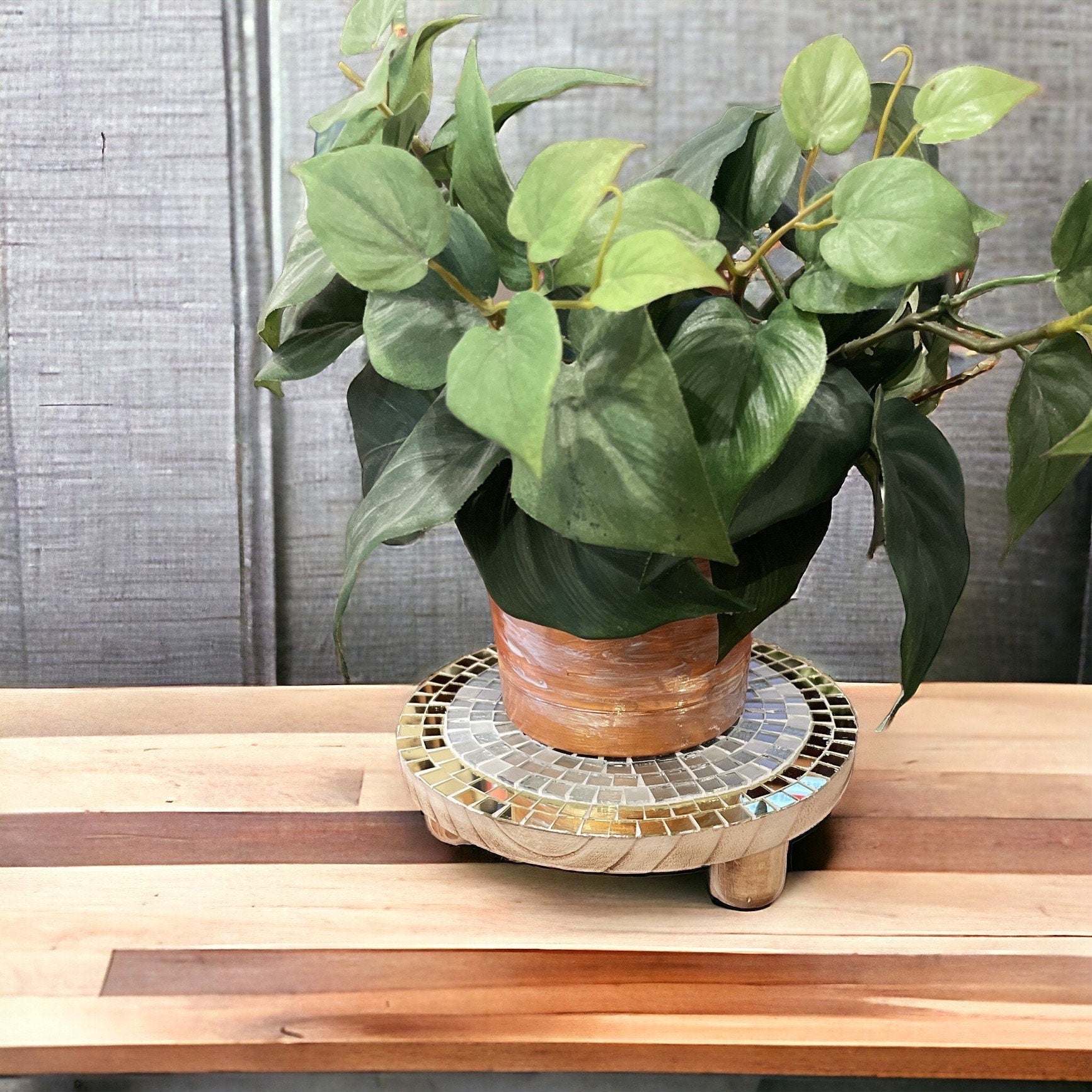Plant Lovers Gold Plant Stand